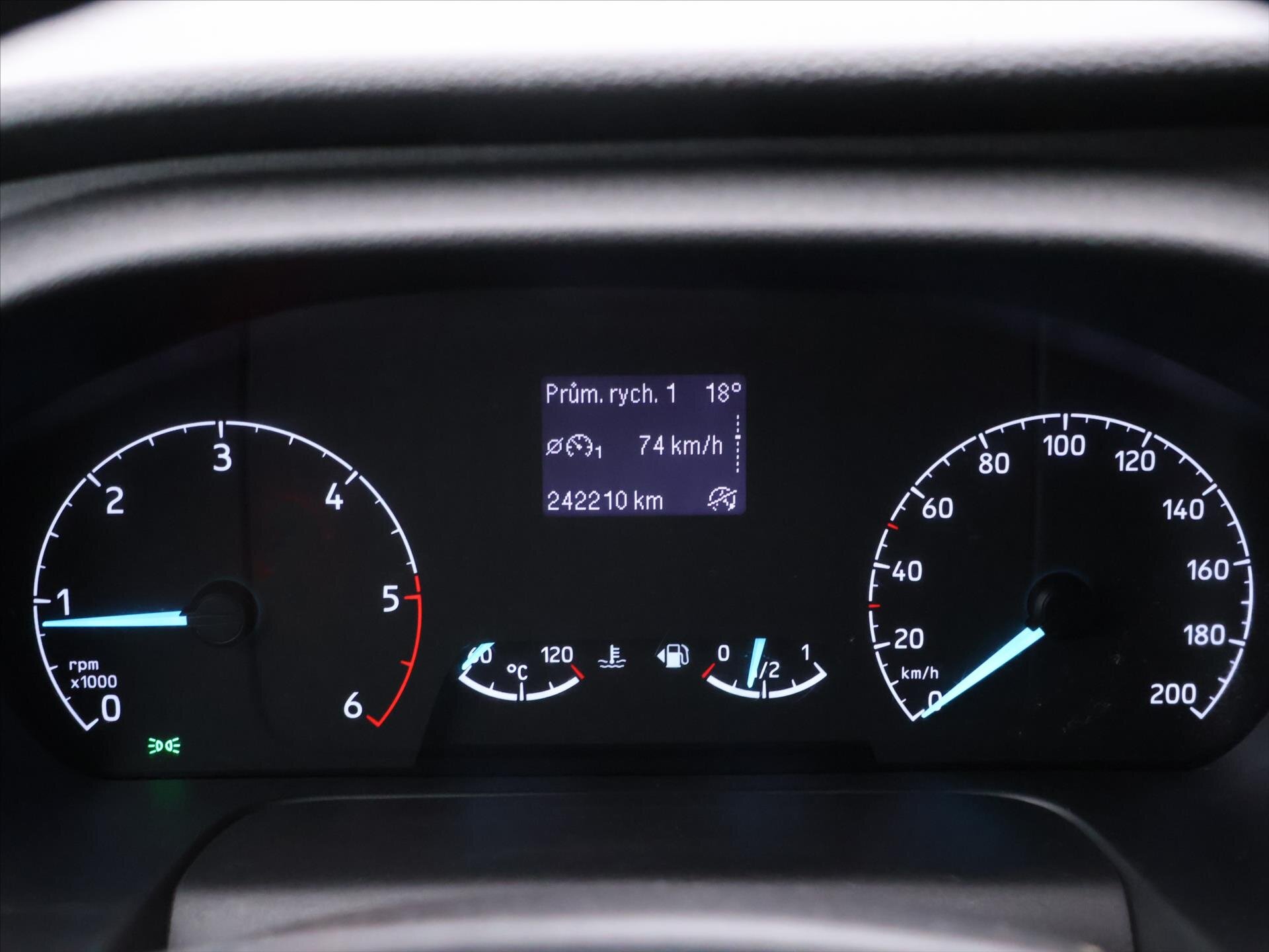 Ford Transit Custom Kombi 2,0 l 95 kw