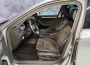Škoda Superb Sedan / Limuzína 2,0 l 140 kw