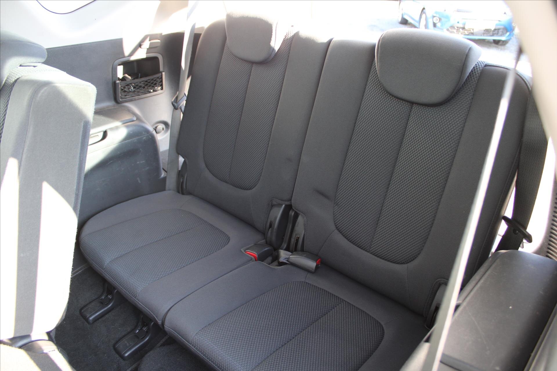 KIA Carens MPV 2,0 l 100 kw