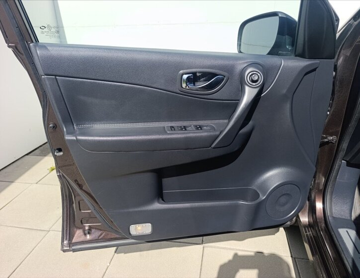 Renault Koleos SUV / Terénní 2,0 l 127 kw
