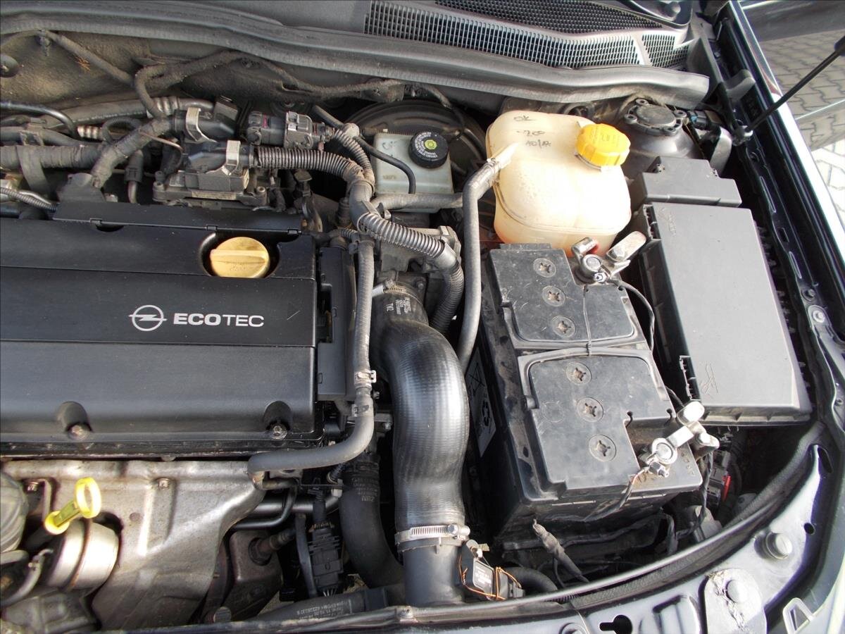 Opel Astra Kupé 1,6 l 132 kw