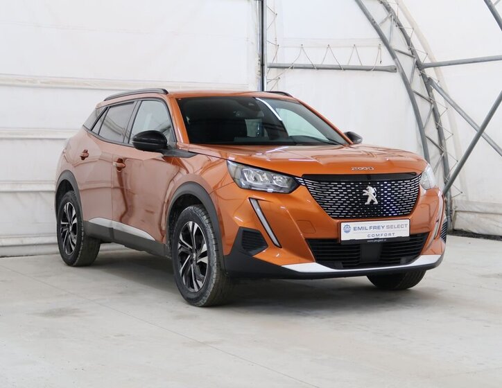 Peugeot 2008 SUV 1,2 l 74 kw