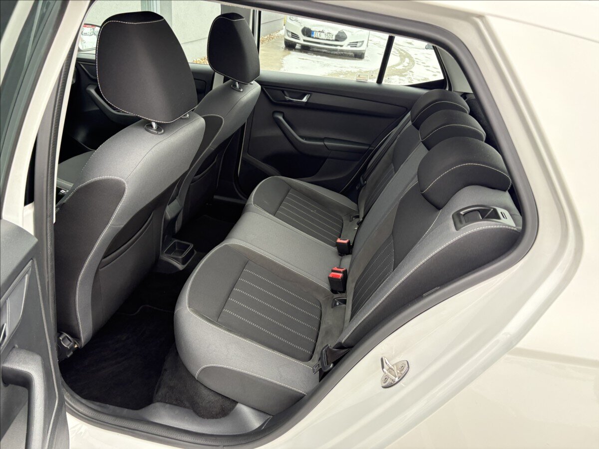 Škoda Fabia Hatchback 999,0 70 kw