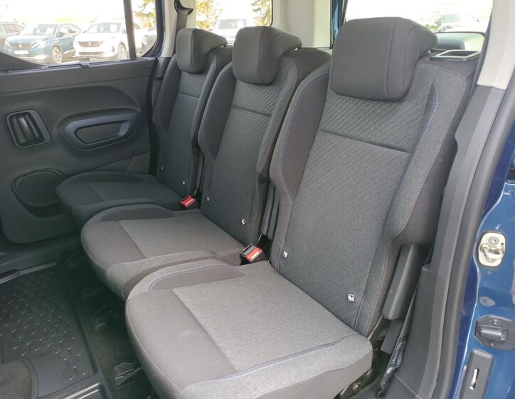 Peugeot Rifter MPV 1,5 l 75 kw