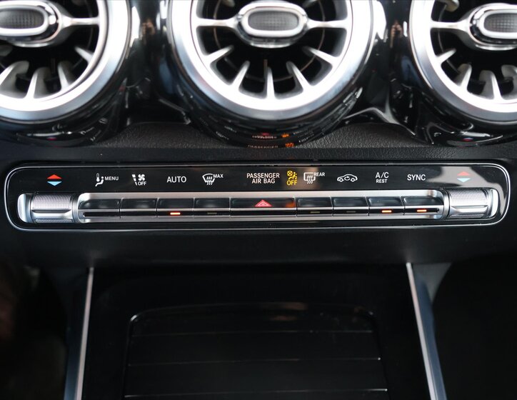 Mercedes-Benz GLB SUV 2,0 l 110 kw