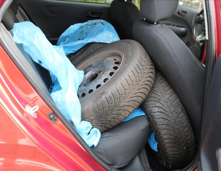 KIA Picanto Hatchback 998,0 49 kw