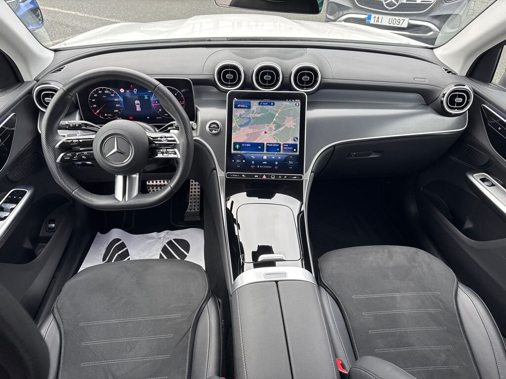 Mercedes-Benz GLC SUV / Terénní 2,0 l 145 kw