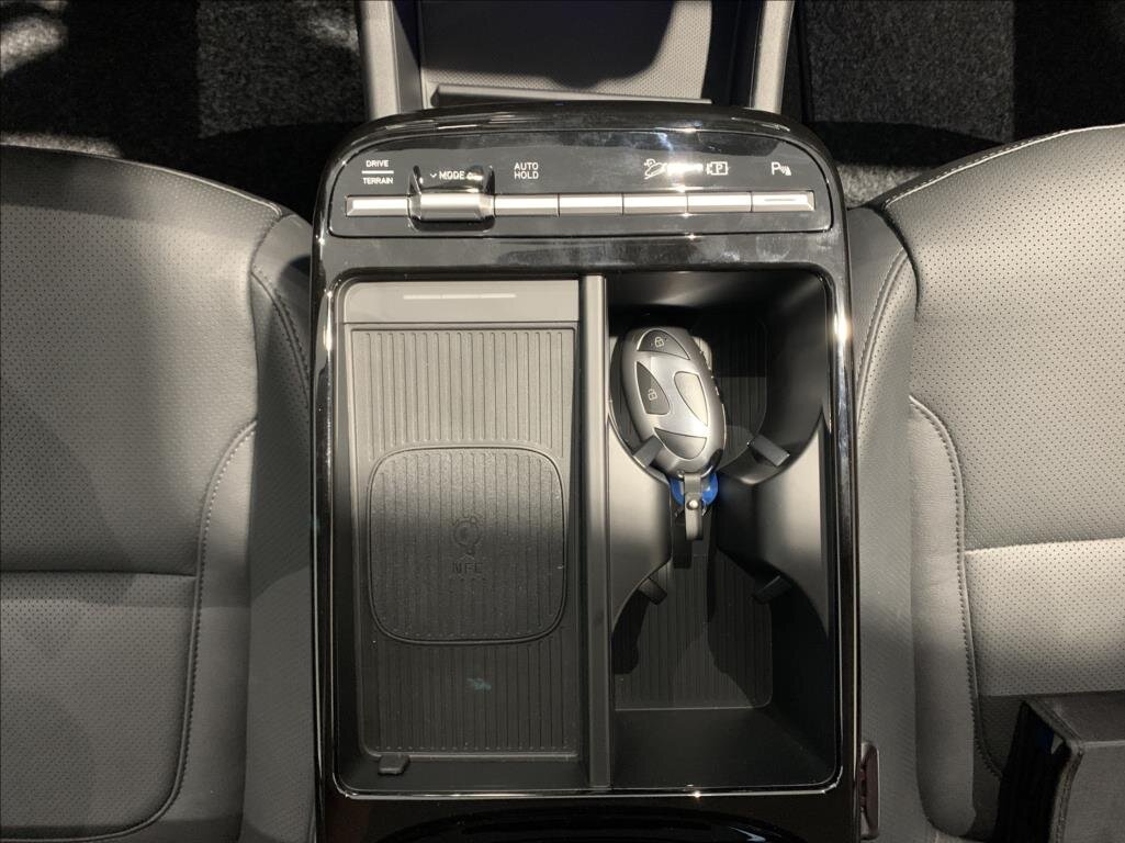 Hyundai Tucson SUV 1,6 l 158 kw