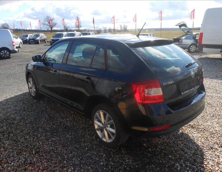 Škoda Rapid Hatchback 1,2 l 77 kw