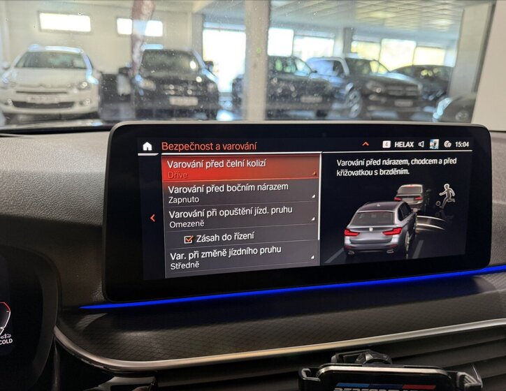 BMW Řada 5 Kombi 3,0 l 210 kw