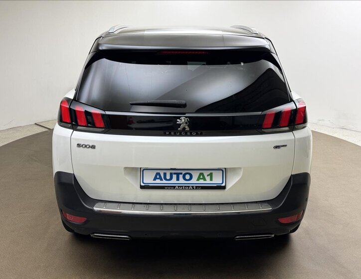 Peugeot 5008 SUV / Terénní 2,0 l 133 kw