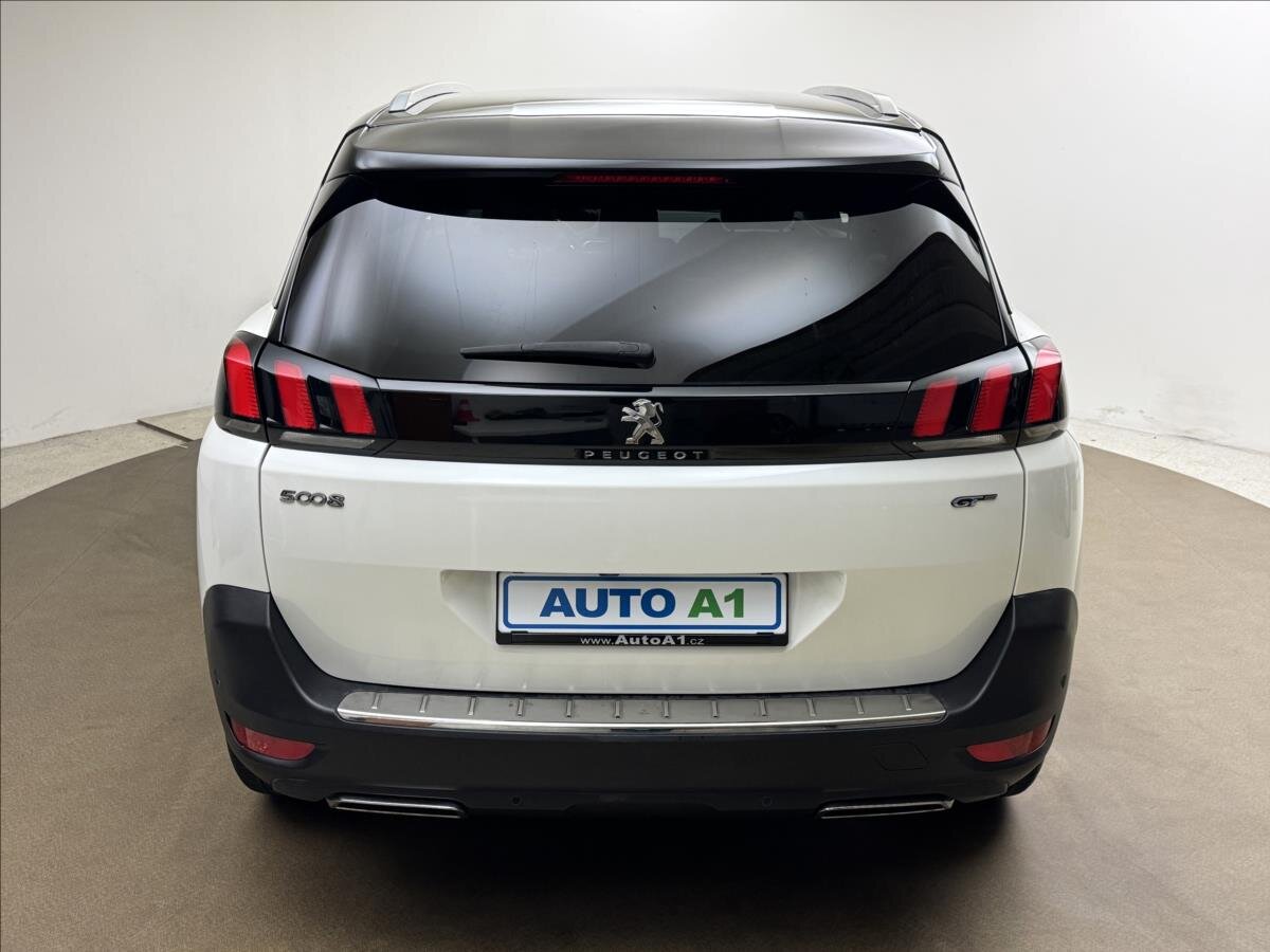Peugeot 5008 SUV / Terénní 2,0 l 133 kw