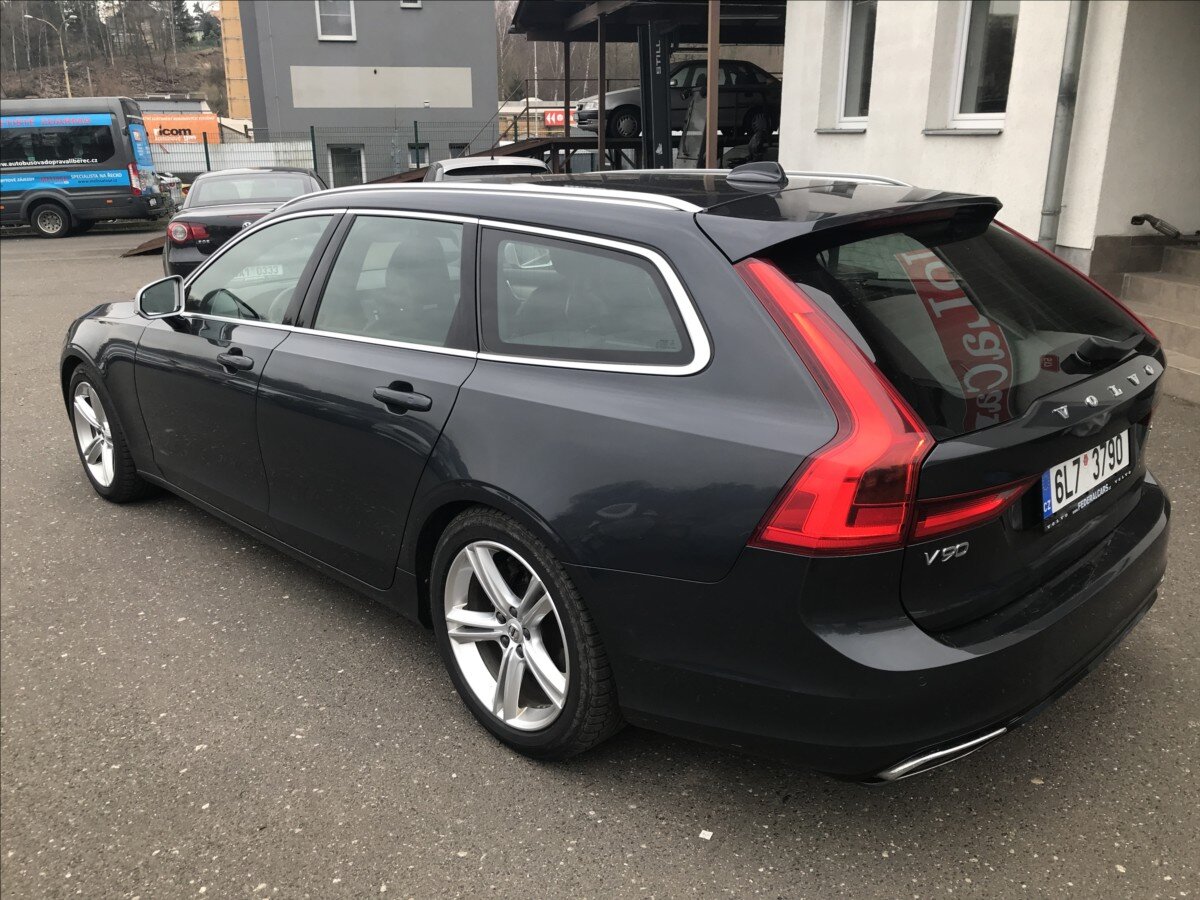 Volvo V90 Kombi 2,0 l 140 kw