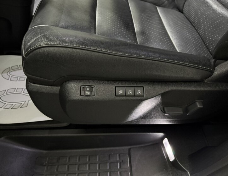 Citroën SpaceTourer Kombi 2,0 l 130 kw