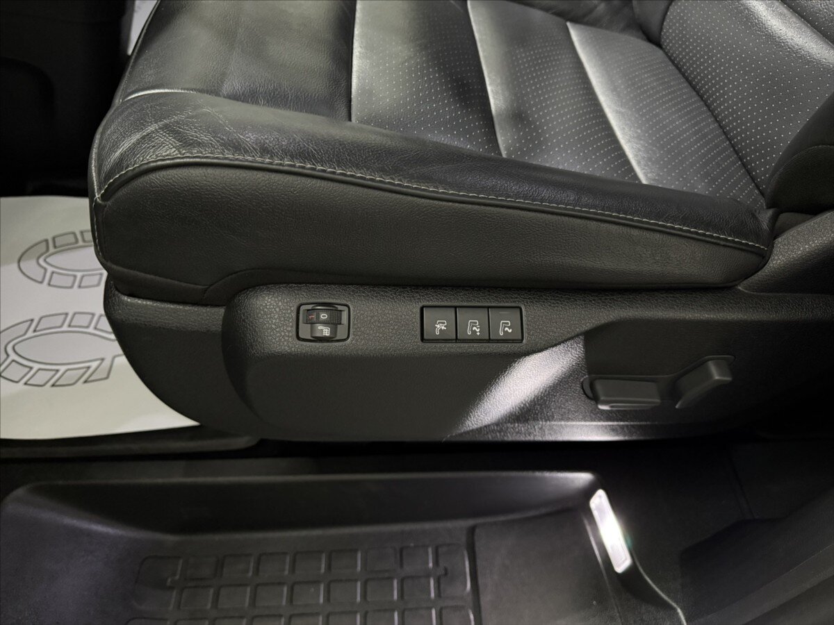 Citroën SpaceTourer Kombi 2,0 l 130 kw