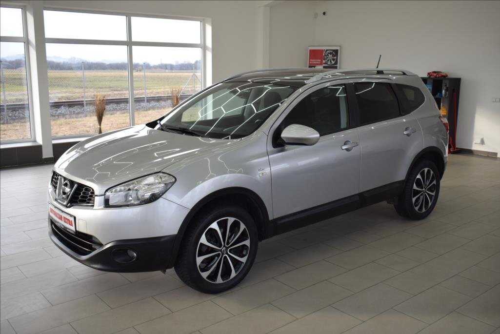 Nissan Qashqai SUV 2,0 l 104 kw