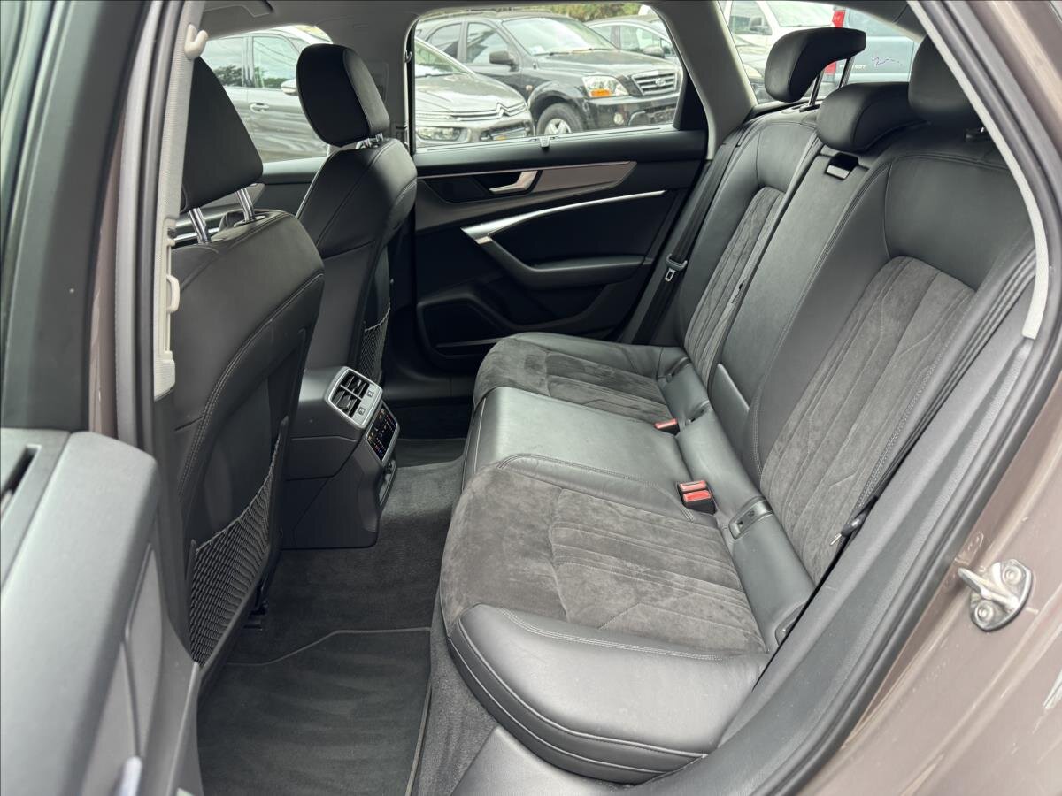 Audi A6 Allroad Kombi 3,0 l 210 kw