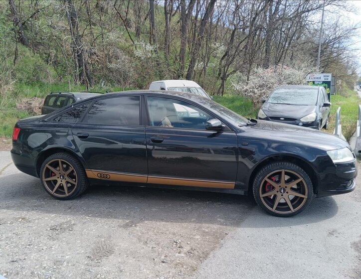 Audi A6 12