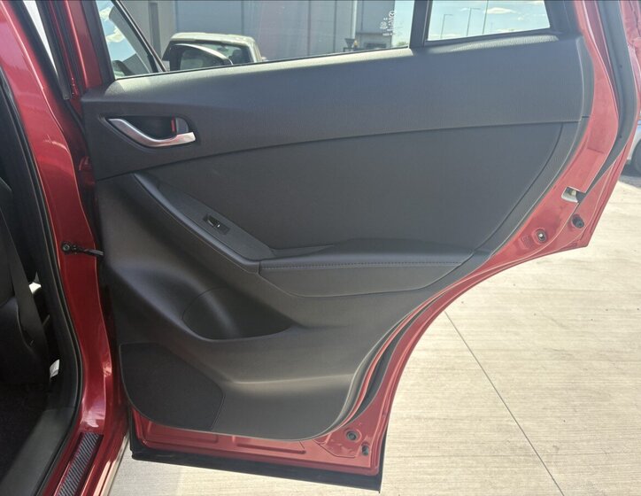 Mazda CX-5 SUV / Terénní 2,0 l 121 kw