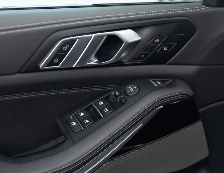 BMW X5 SUV / Terénní 3,0 l 219 kw