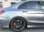 Mercedes-Benz Třídy C Sedan 4,0 l 350 kw