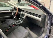 Volkswagen Passat 22