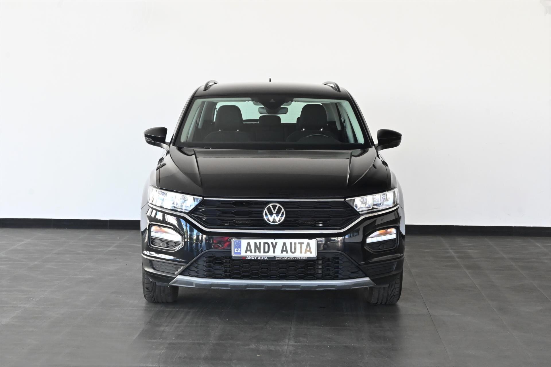 Volkswagen T-Roc SUV 1,6 l 85 kw