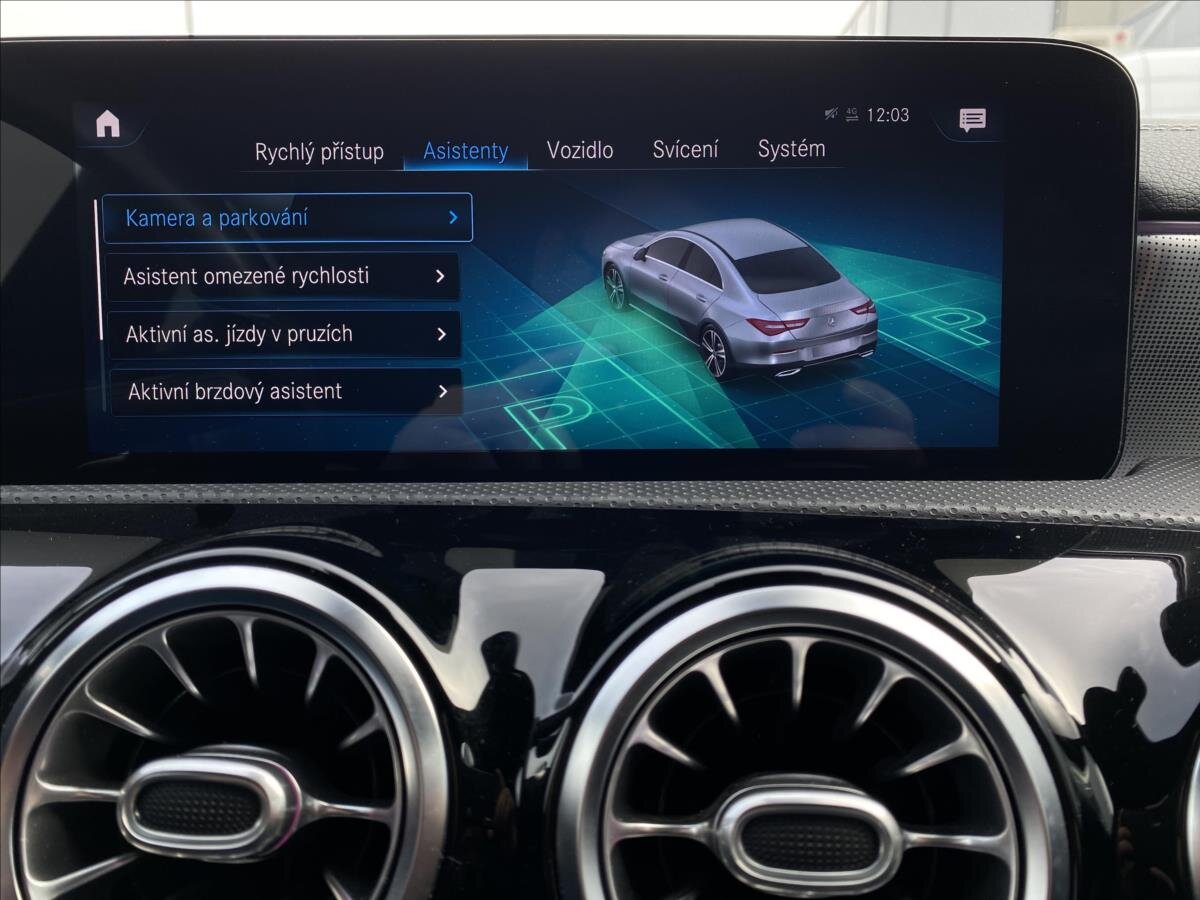 Mercedes-Benz CLA Kupé 1,3 l 118 kw