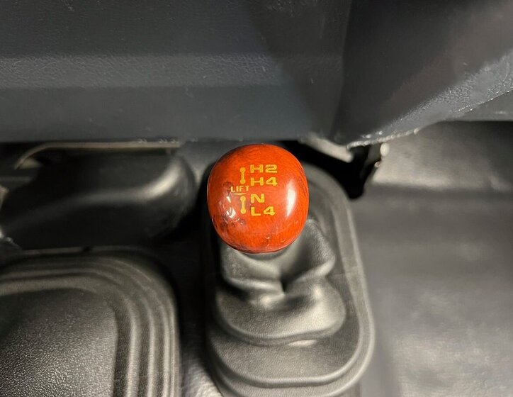 Toyota Land Cruiser 19