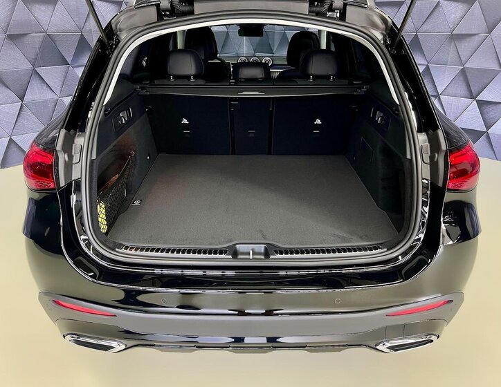 Mercedes-Benz GLC SUV 2,0 l 145 kw