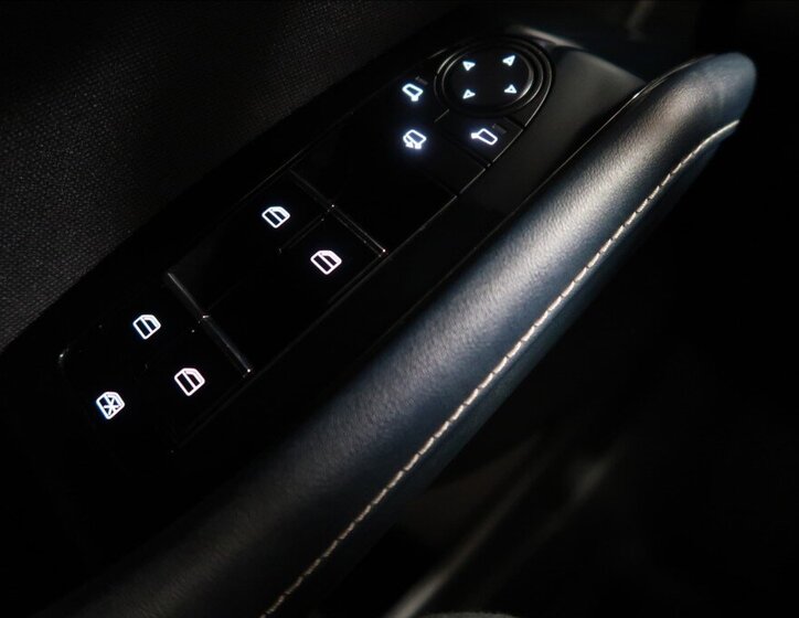 Mazda CX-30 SUV / Terénní 2,0 l 90 kw