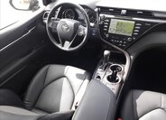 Toyota Camry Sedan 2,5 l 131 kw