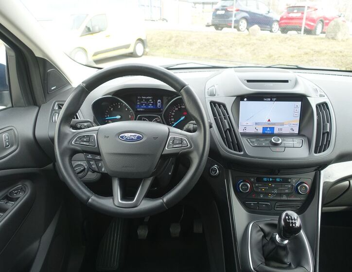 Ford Kuga 9