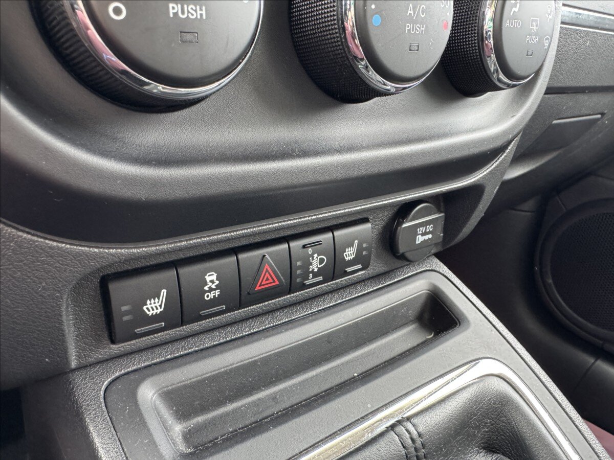 Jeep Compass SUV / Terénní 2,1 l 100 kw