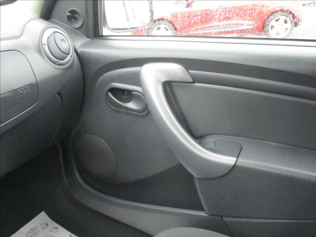 Dacia Duster SUV 1,6 l 77 kw