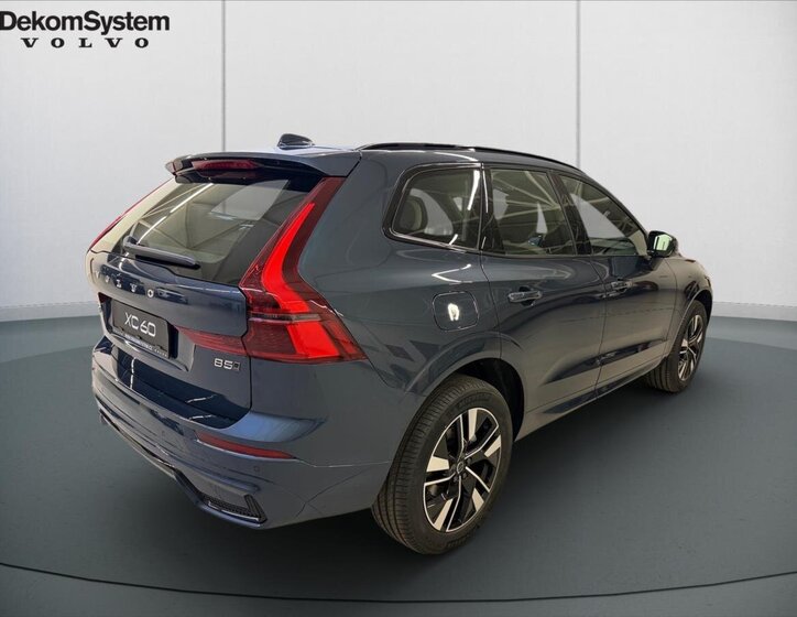Volvo XC60 SUV / Terénní 2,0 l 184 kw