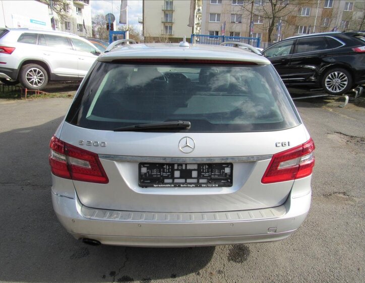 Mercedes-Benz Třídy E Kombi 1,8 l 135 kw