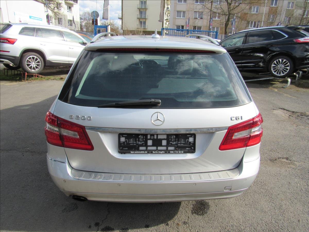 Mercedes-Benz Třídy E Kombi 1,8 l 135 kw