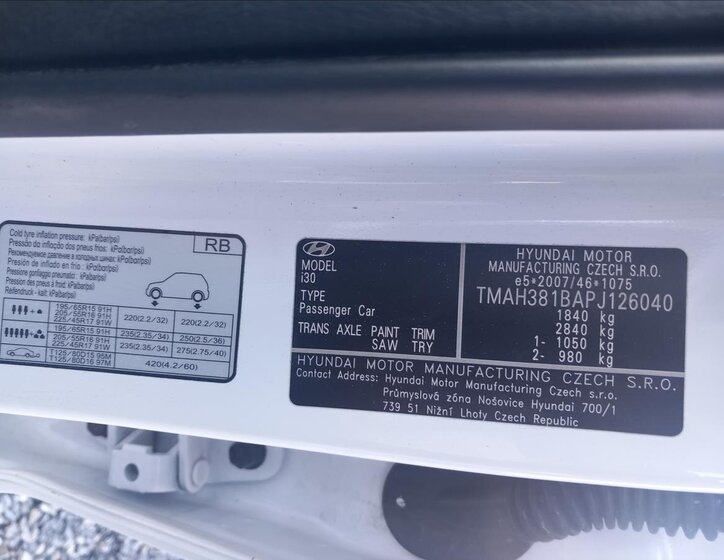 Hyundai i30 Kombi 998,0 88 kw