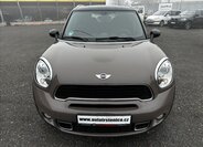 Mini Countryman 8