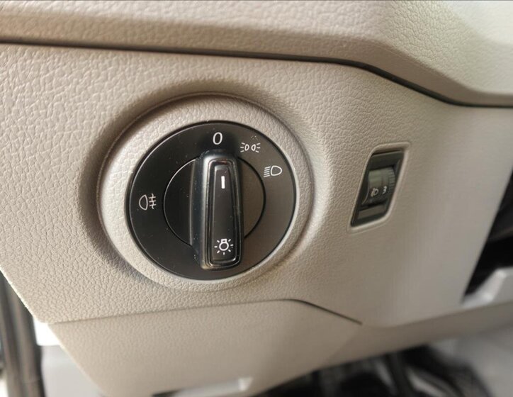 Volkswagen Crafter Ostatní 2,0 l 103 kw