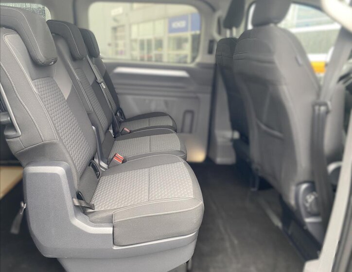 Volkswagen Caravelle Kombi 2,0 l 125 kw