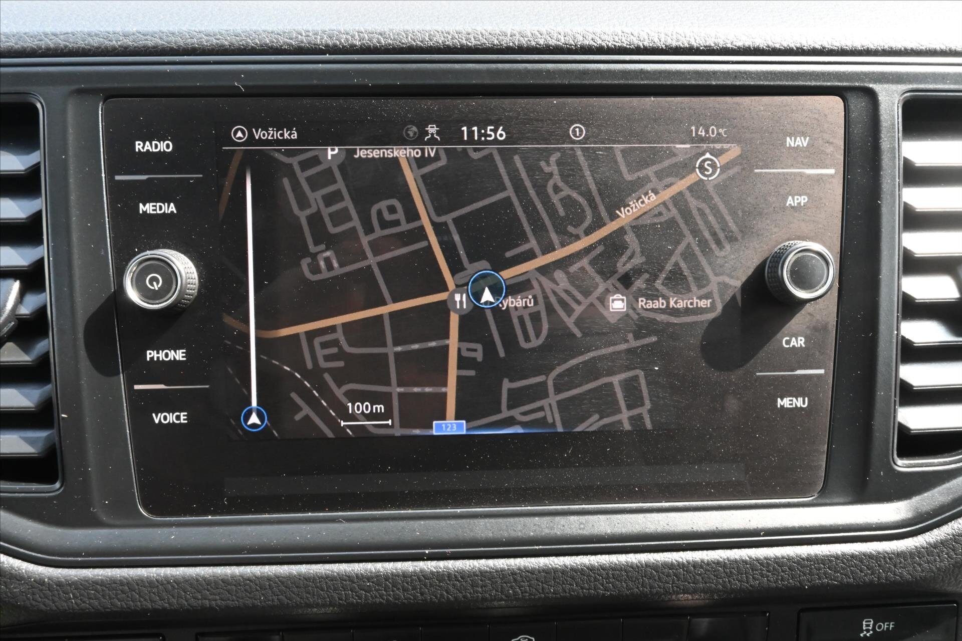 Volkswagen Crafter Skříň 2,0 l 103 kw