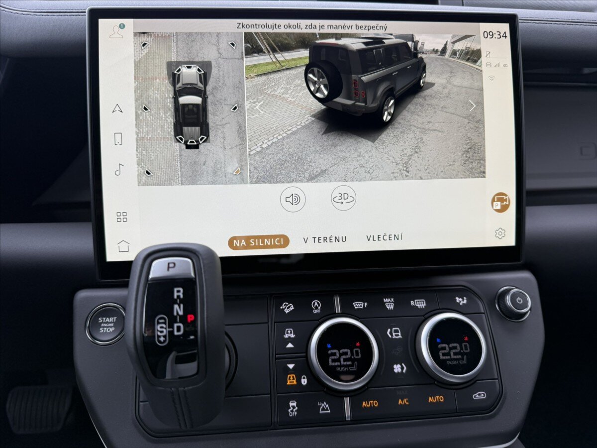 Land Rover Defender SUV / Terénní 3,0 l 147 kw