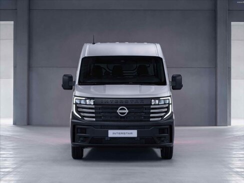 Nissan Interstar