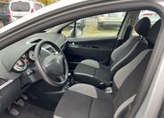 Peugeot 207 5