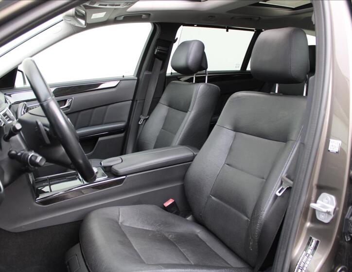 Mercedes-Benz Třídy E 13