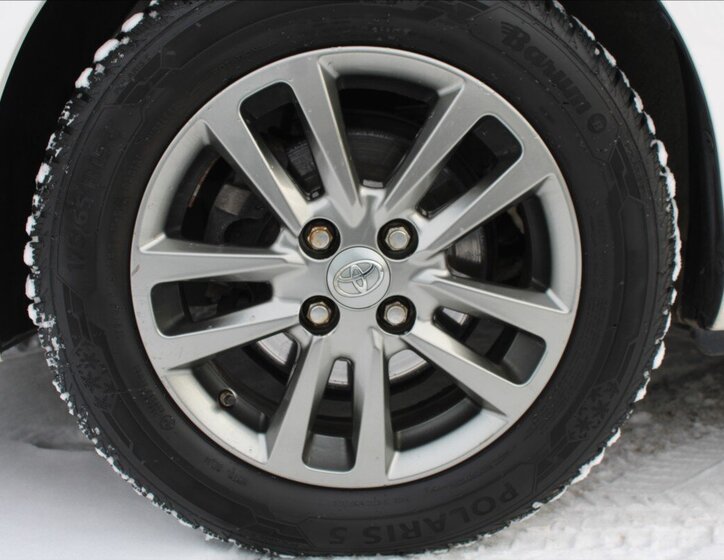 Toyota Yaris Hatchback 1,3 l 73 kw