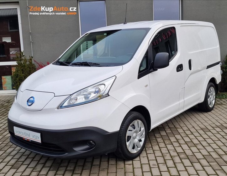 Nissan e-NV200 1