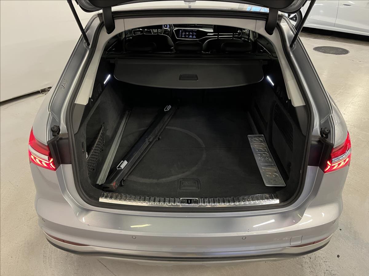 Audi A6 Allroad Kombi 3,0 l 210 kw